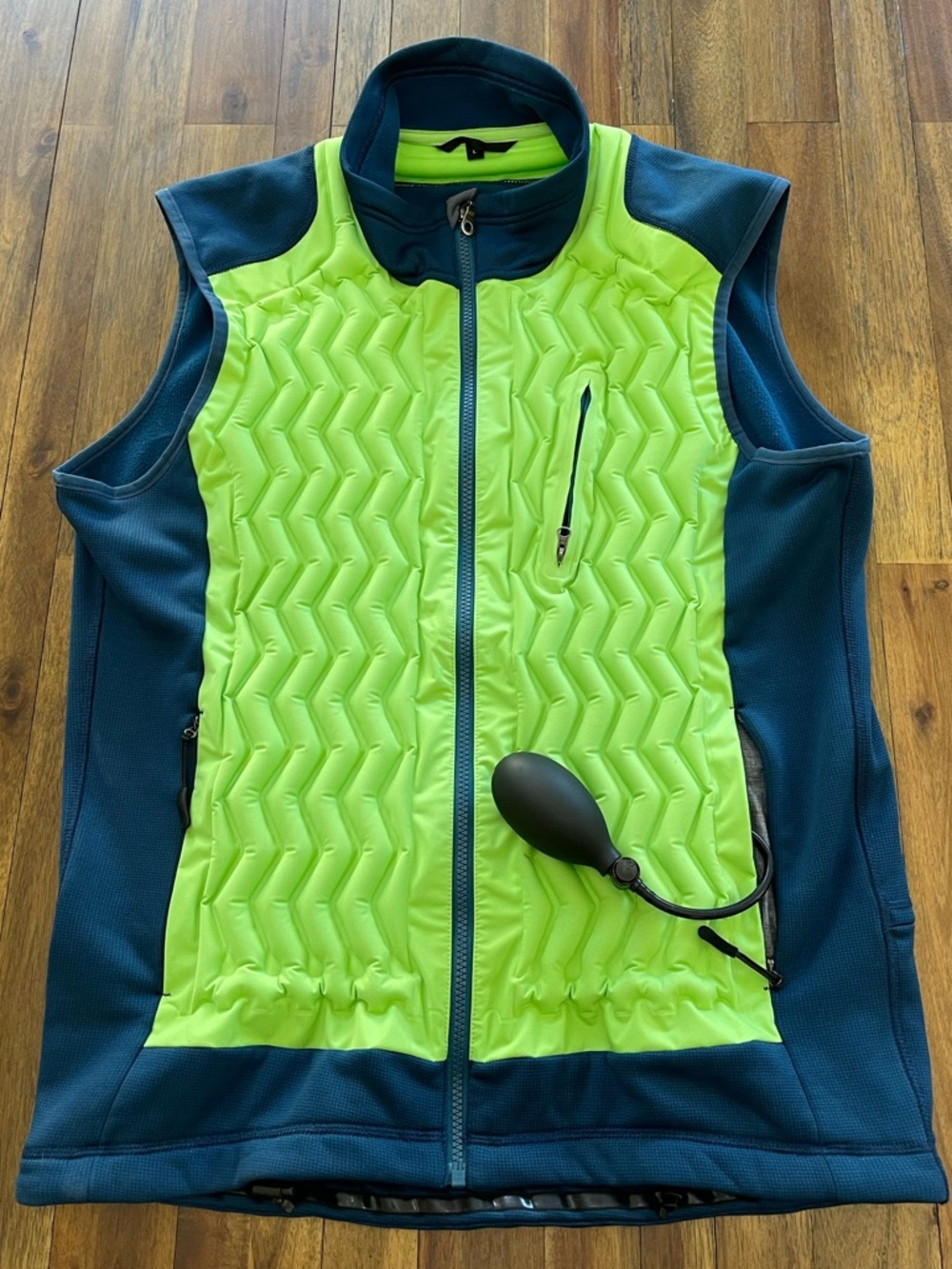 NuDown Echo Lake Neon Green & Blue Vest
